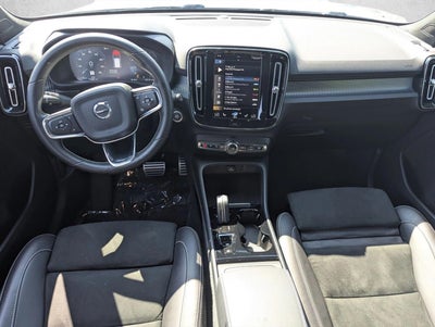 2021 Volvo XC40 T5 AWD R-Design