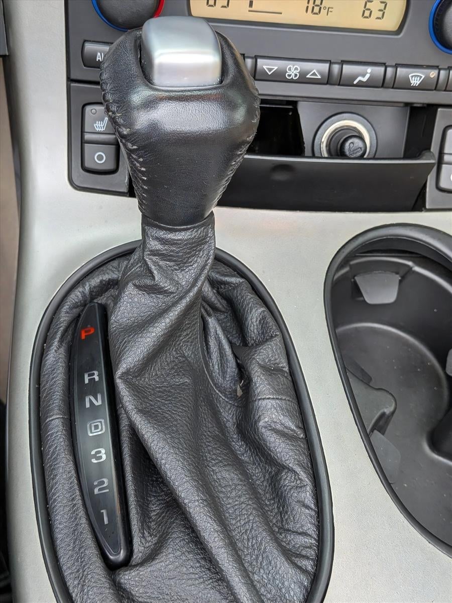 2005 Chevrolet Corvette Base