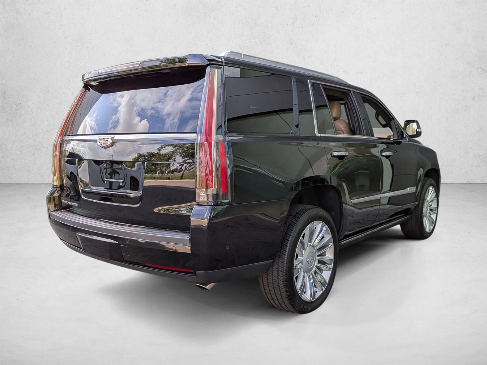 2020 Cadillac Escalade 4WD Platinum