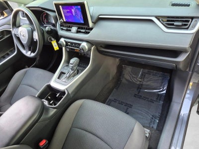 2023 Toyota RAV4 LE FWD (GS)