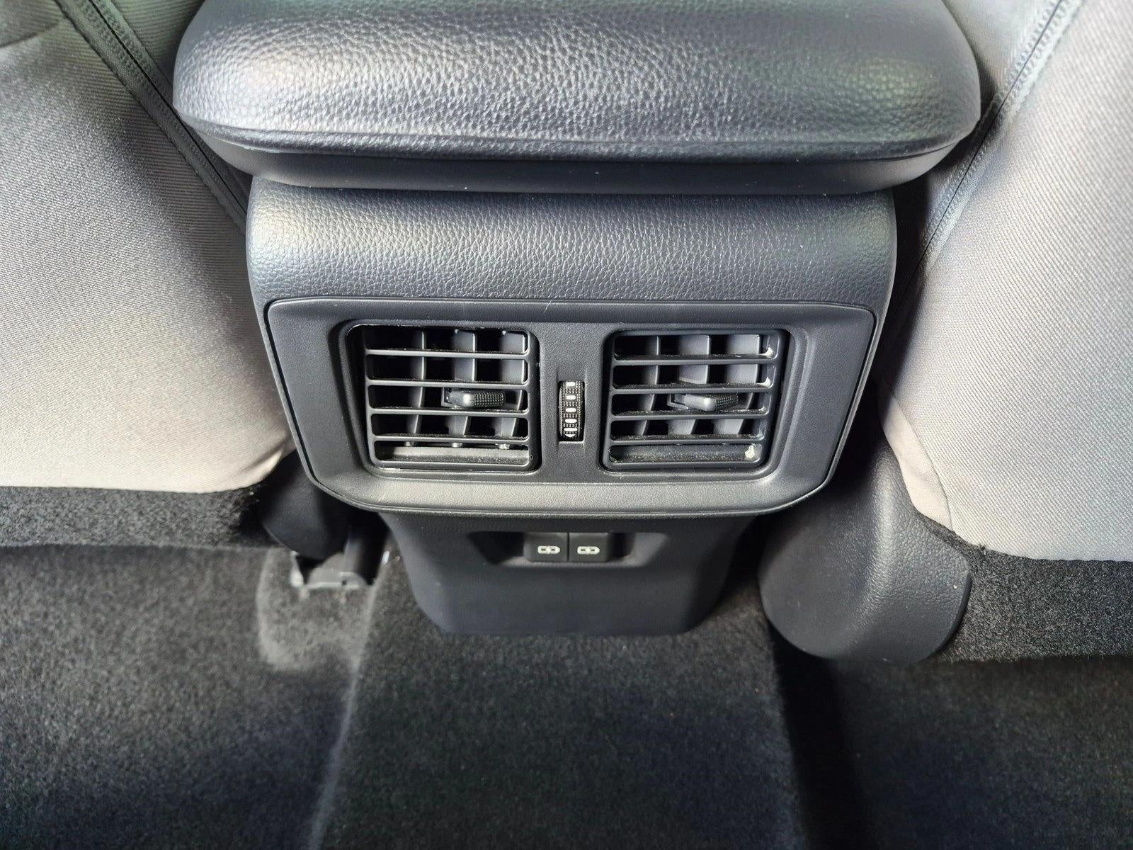 2023 Toyota RAV4 XLE FWD (GS)