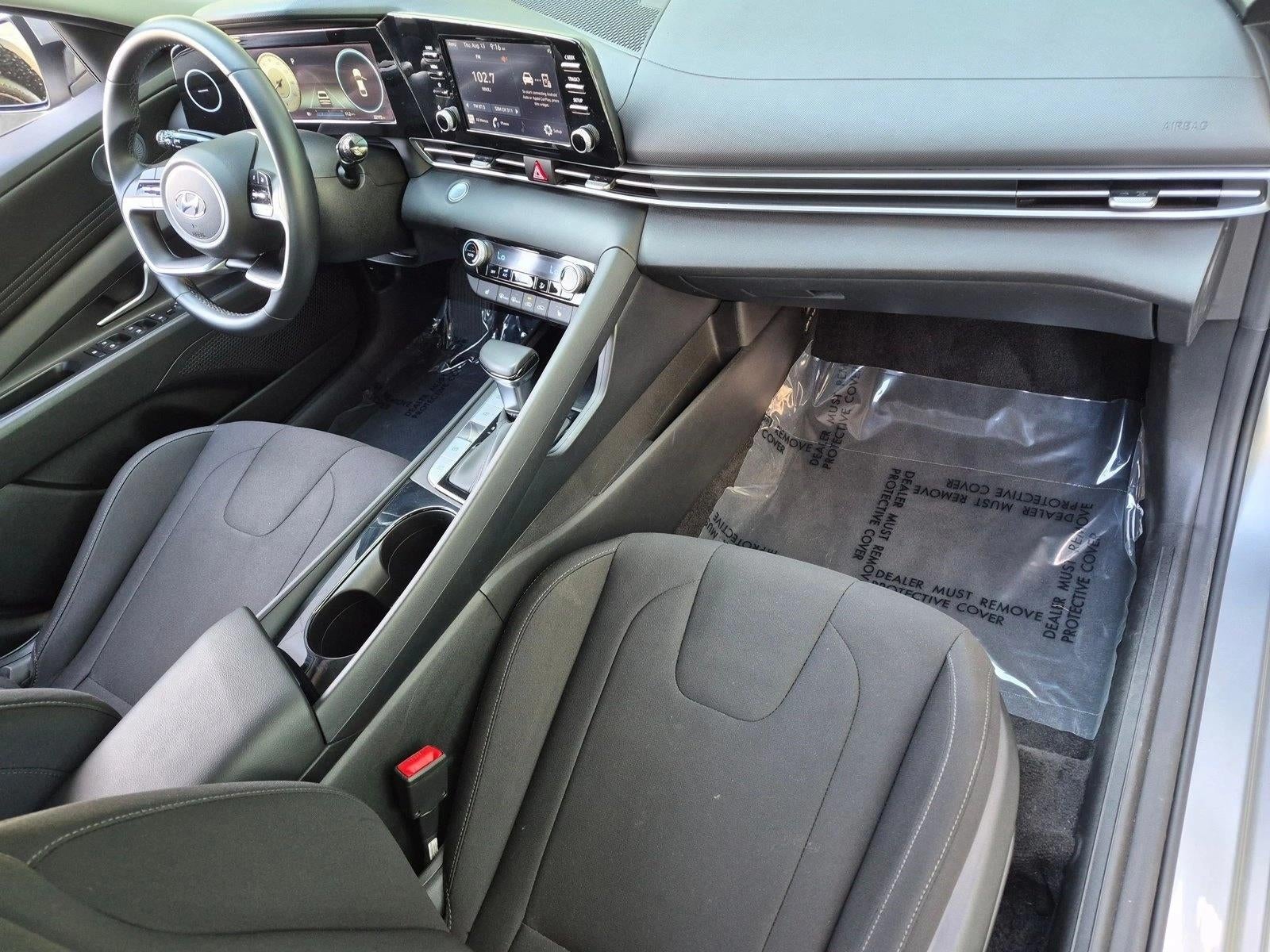 2021 Hyundai ELANTRA SEL IVT