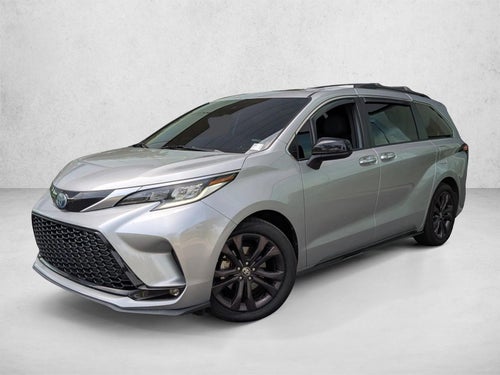2022 Toyota Sienna XSE FWD 7-Passenger (Natl)