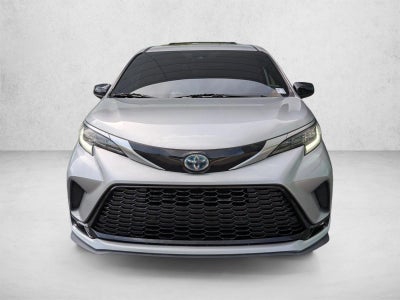 2022 Toyota Sienna XSE FWD 7-Passenger (Natl)