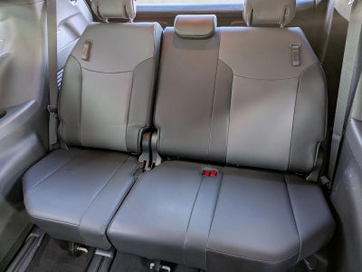 2022 Toyota Sienna XSE FWD 7-Passenger (Natl)