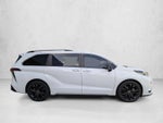 2022 Toyota Sienna XSE FWD 7-Passenger (Natl)