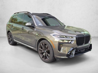 2025 BMW X7 xDrive40i Sports Activity Vehicle