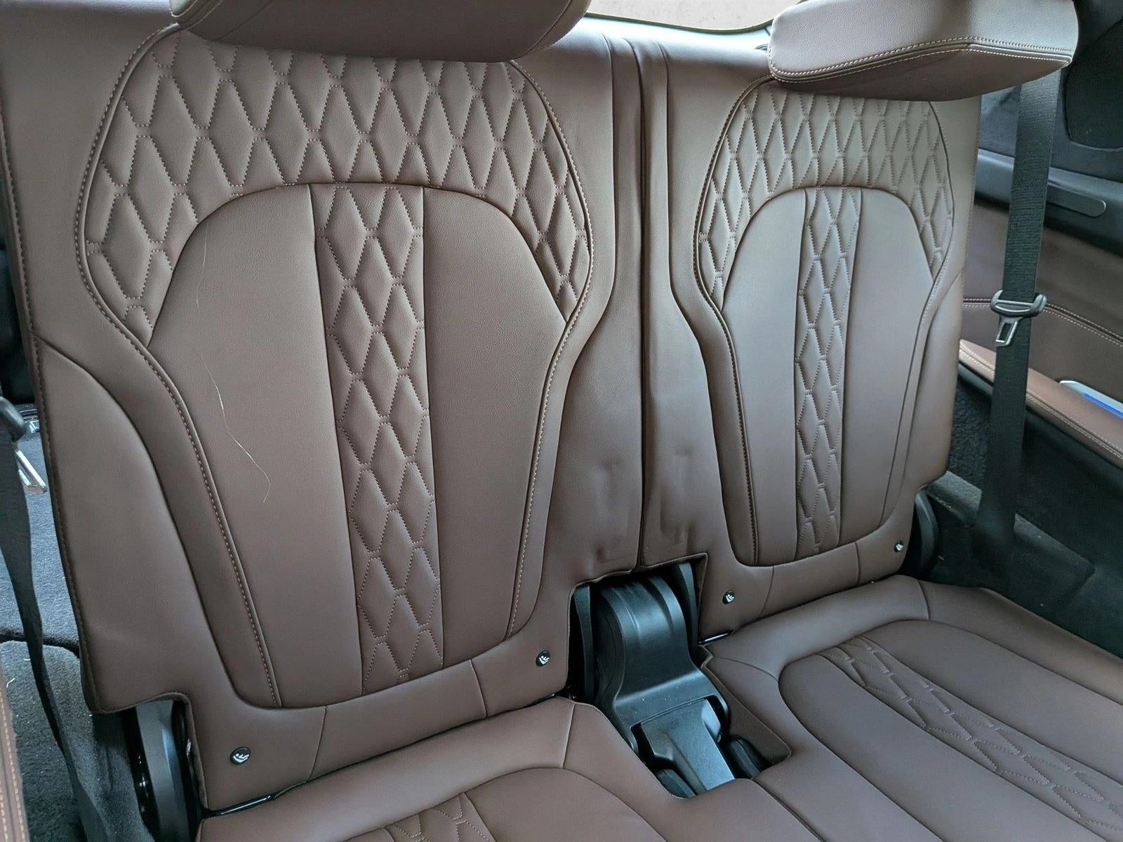 2024 BMW X7 xDrive40i Sports Activity Vehicle