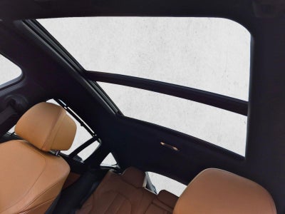 2022 BMW X6 M50i Sports Activity Coupe
