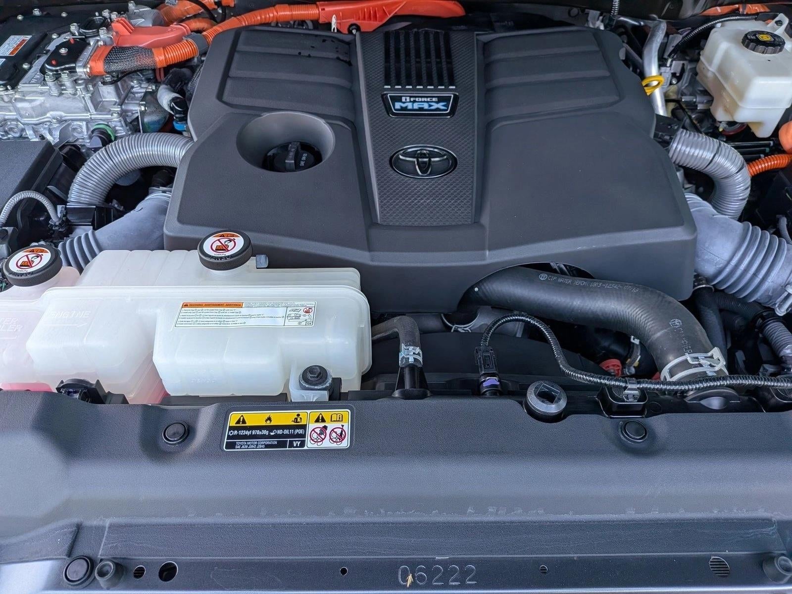 2023 Toyota Sequoia Limited 4WD (SE)