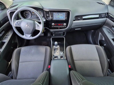 2020 Mitsubishi Outlander ES FWD