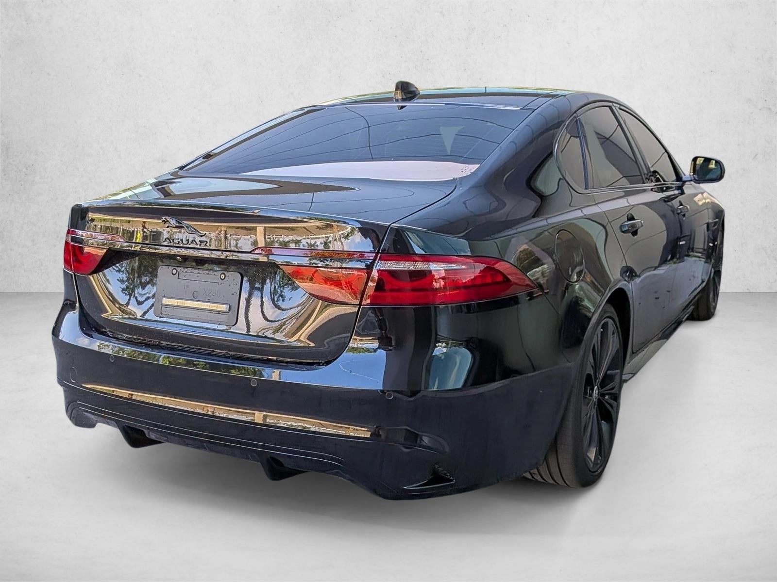 2024 Jaguar XF R-Dynamic SE Sedan RWD