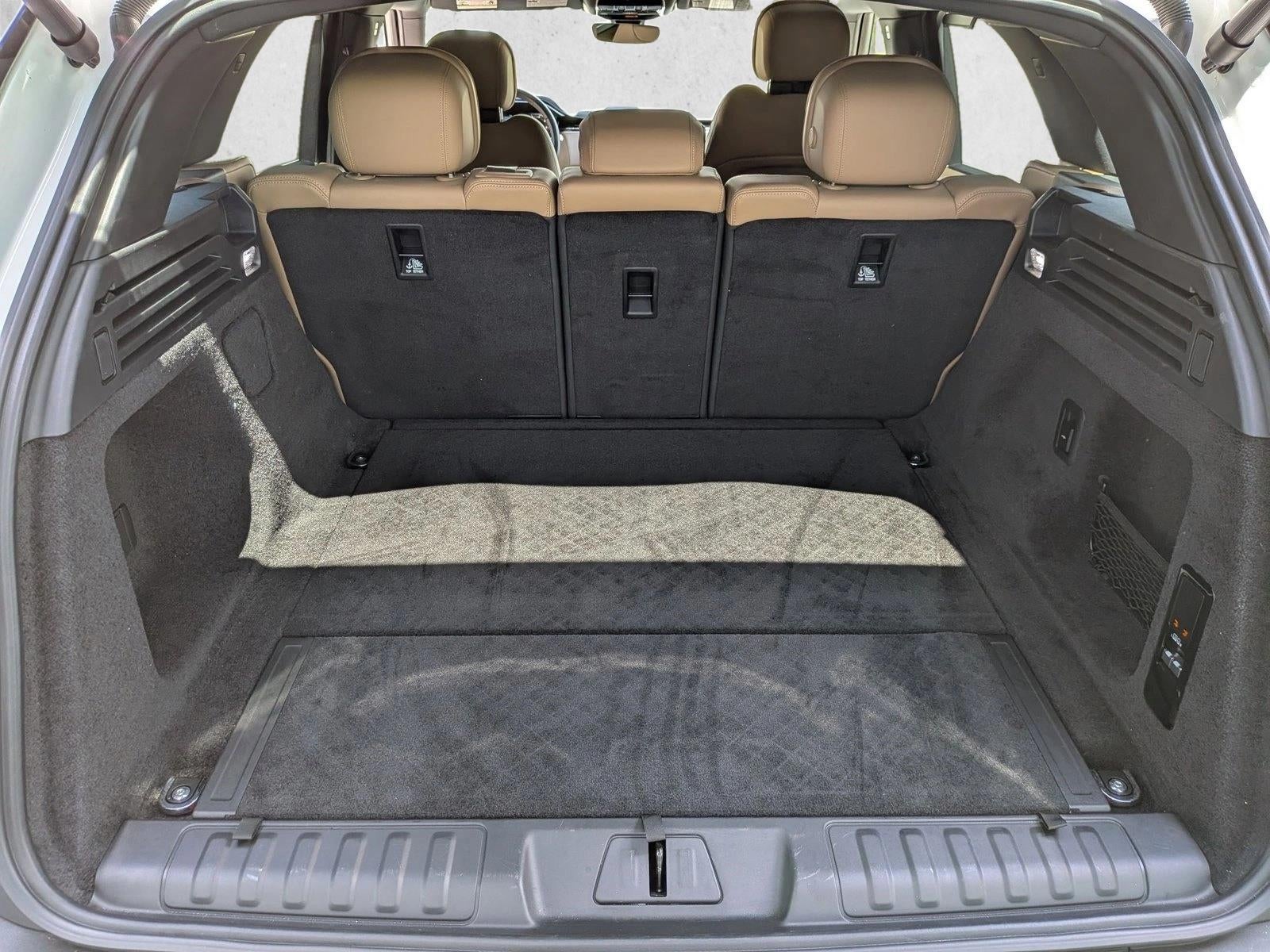 2024 Land Rover Range Rover Sport P360 SE