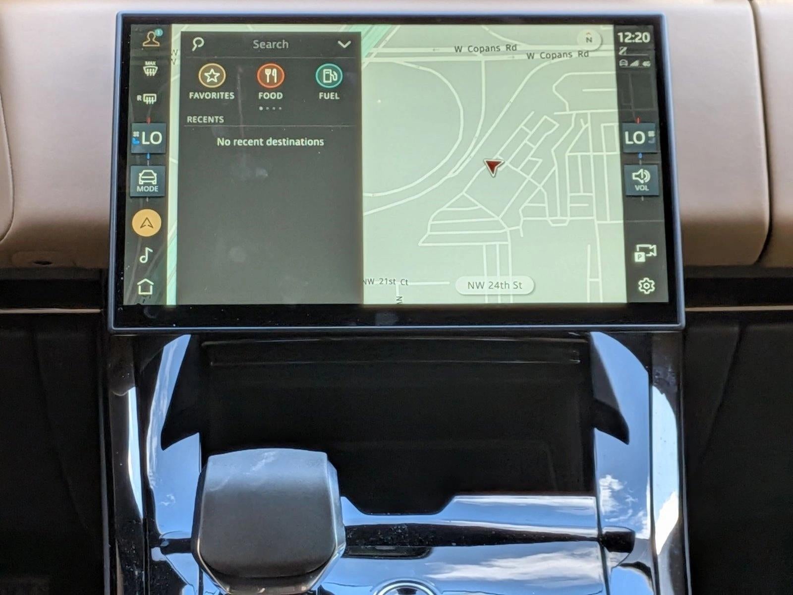 2024 Land Rover Range Rover Sport P360 SE