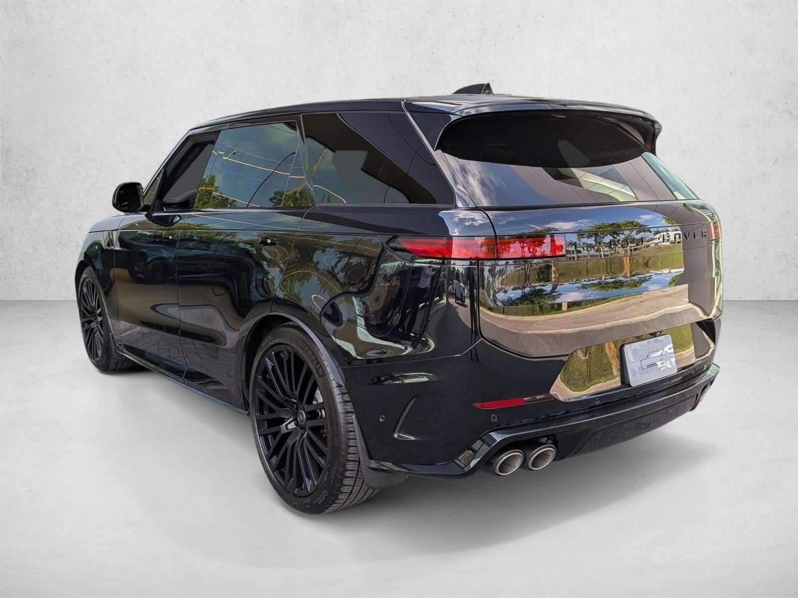 2025 Land Rover Range Rover Sport P635 SV Edition Two