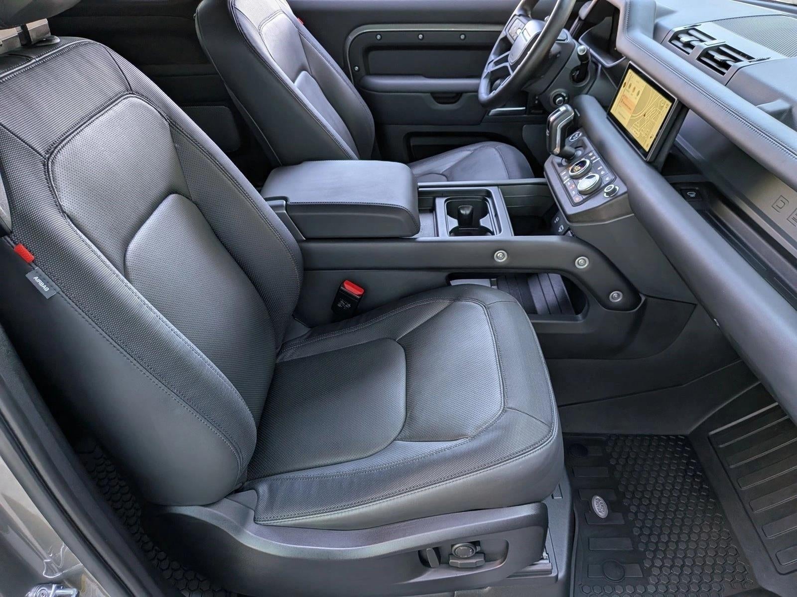 2023 Land Rover Defender 90 X-Dynamic SE AWD