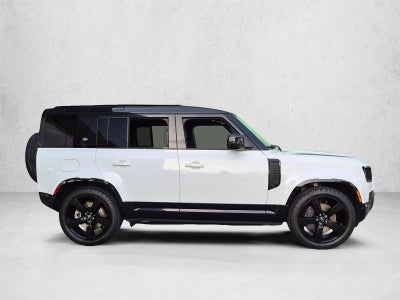 2023 Land Rover Defender 110 X-Dynamic SE AWD