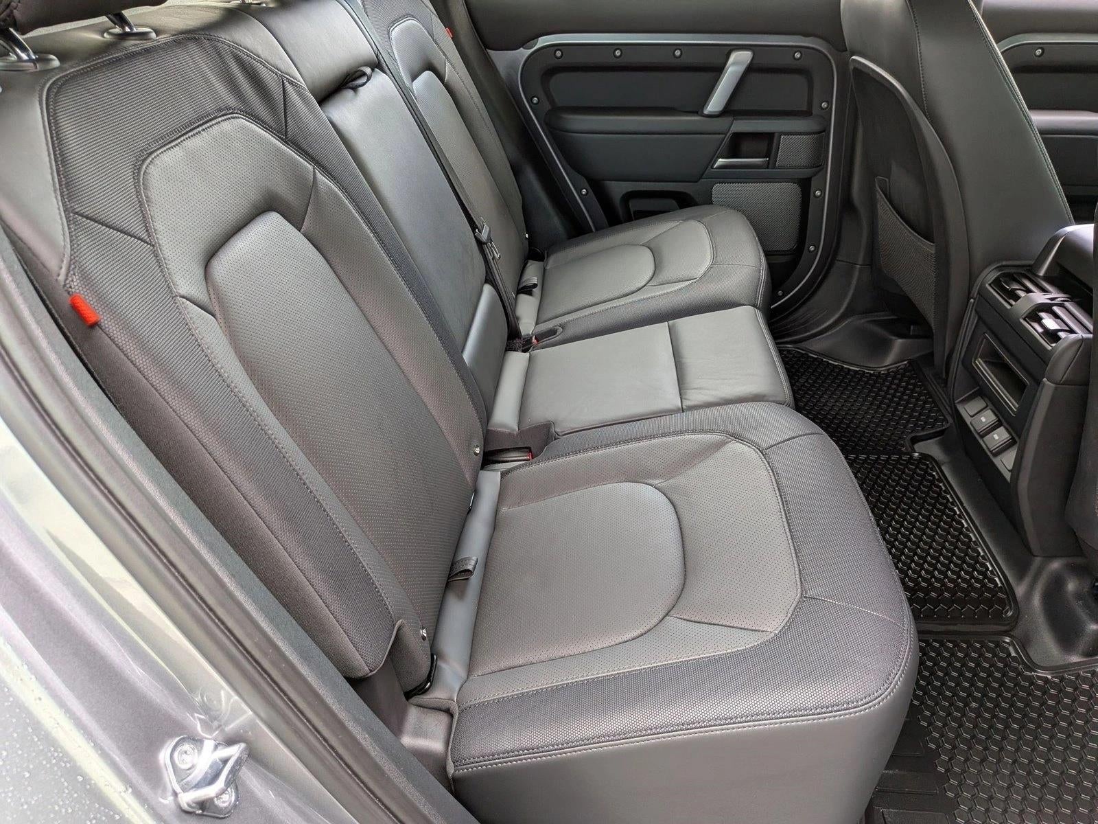 2023 Land Rover Defender 110 X-Dynamic SE AWD