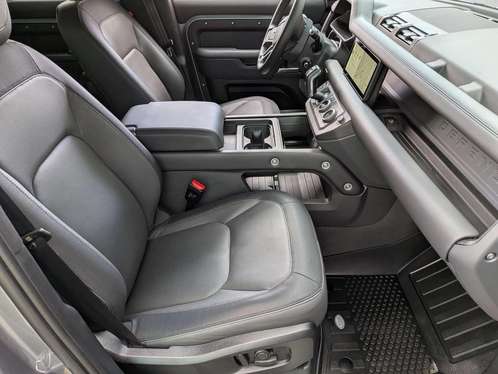 2023 Land Rover Defender 110 X-Dynamic SE AWD