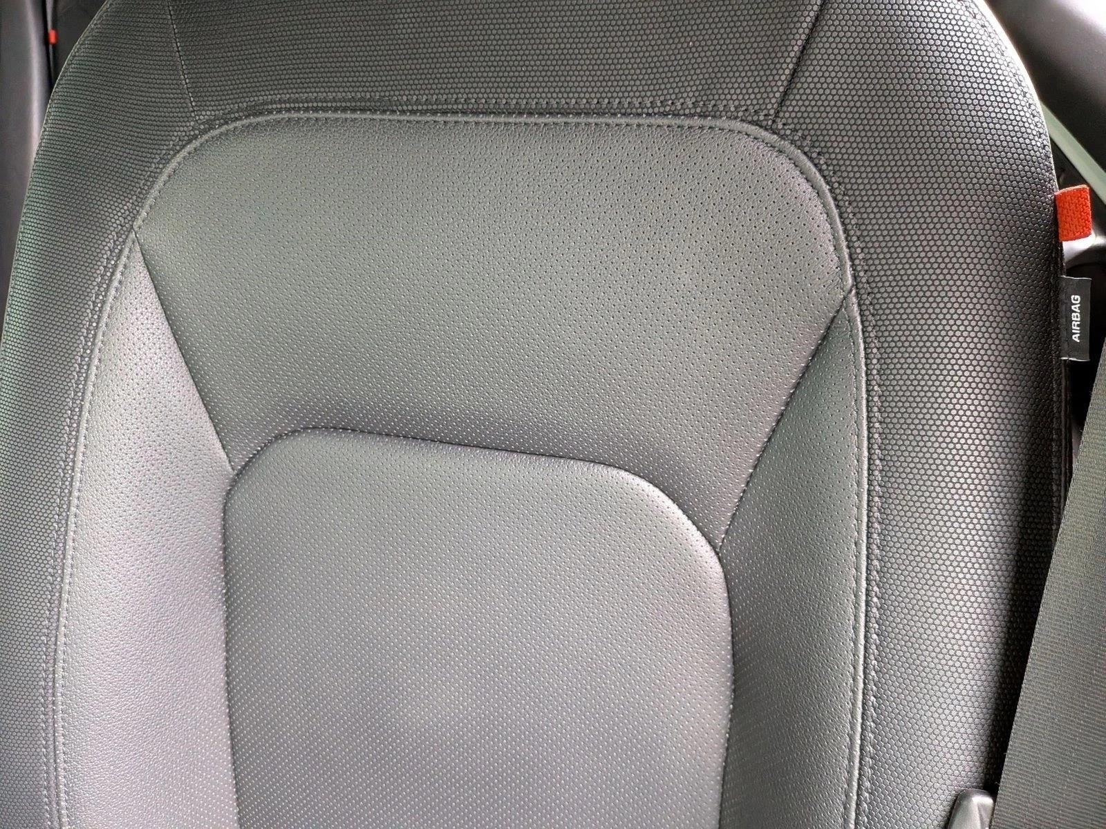 2024 Land Rover Defender 110 P400 X-Dynamic SE