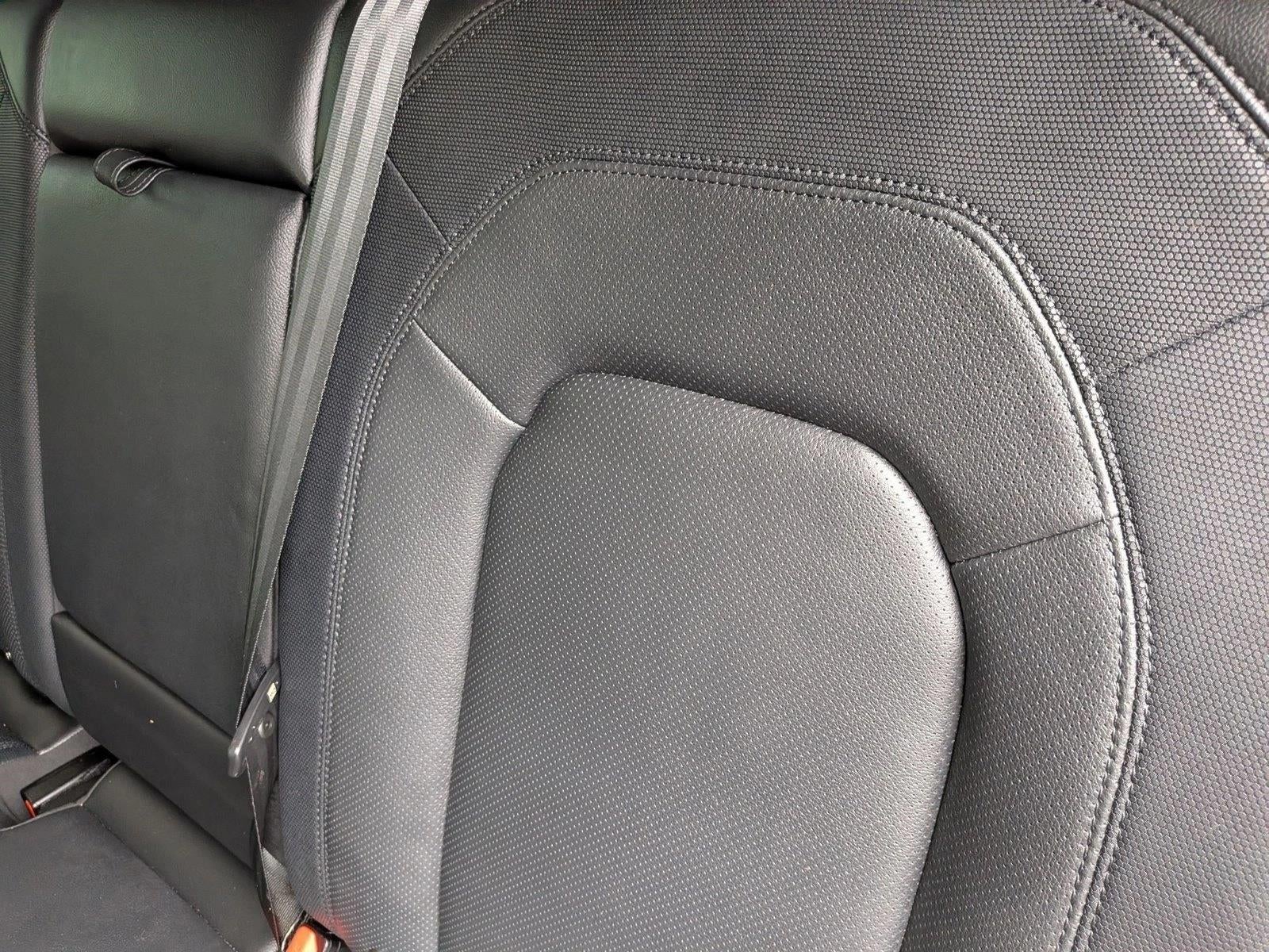 2024 Land Rover Defender 110 P400 X-Dynamic SE