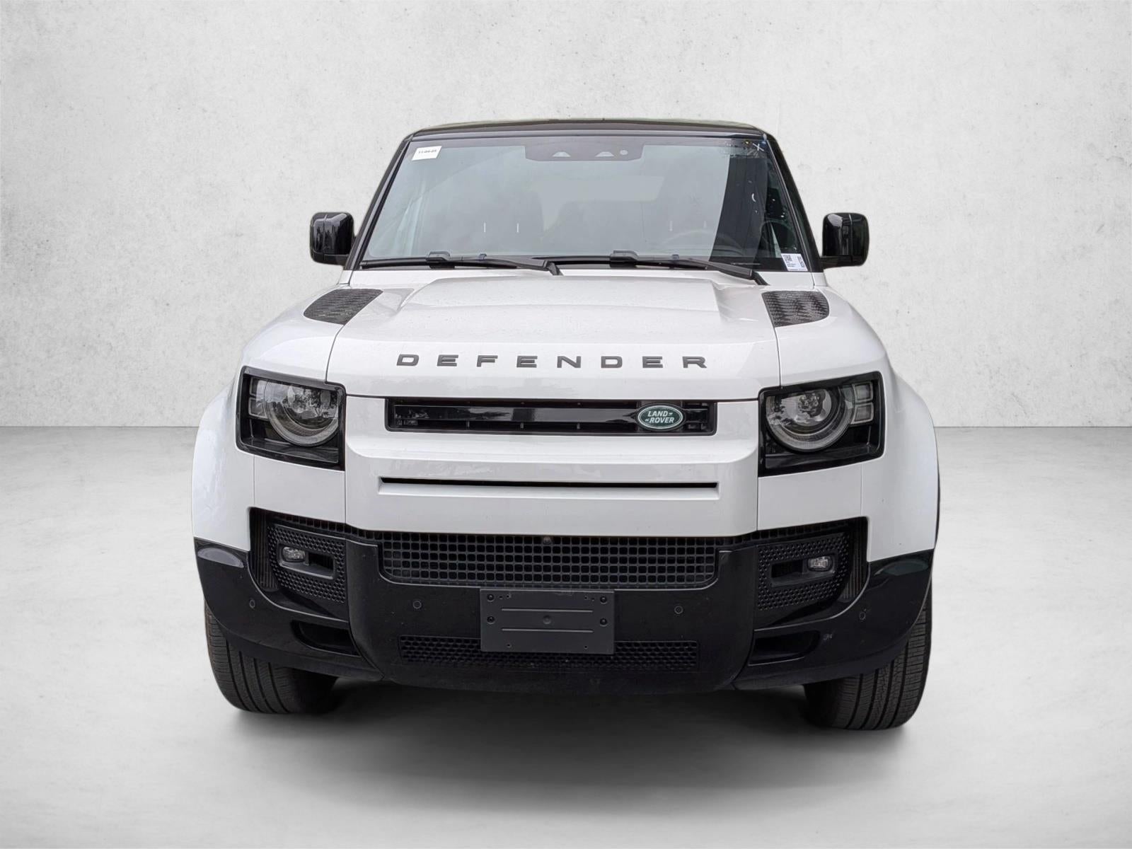 2024 Land Rover Defender 110 P400 X-Dynamic SE