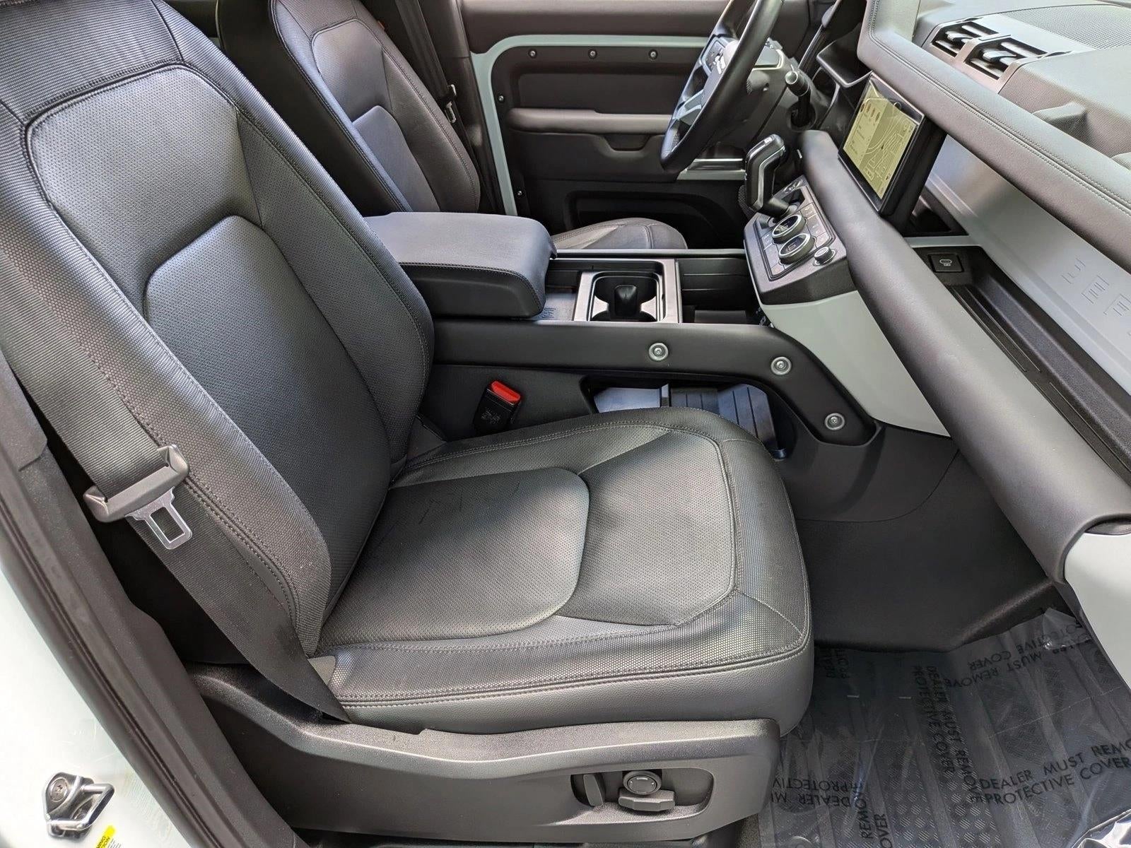 2024 Land Rover Defender 110 P400 X-Dynamic SE