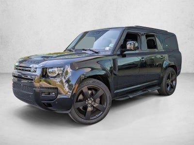 2024 Land Rover Defender 130 P400 X-Dynamic SE