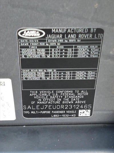 2024 Land Rover Defender 110 P400 S