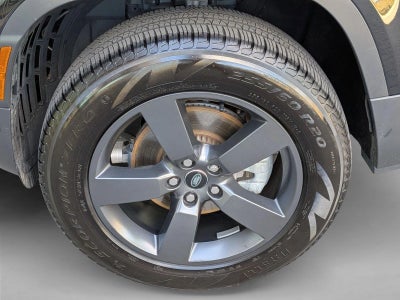 2024 Land Rover Defender 110 P300 S