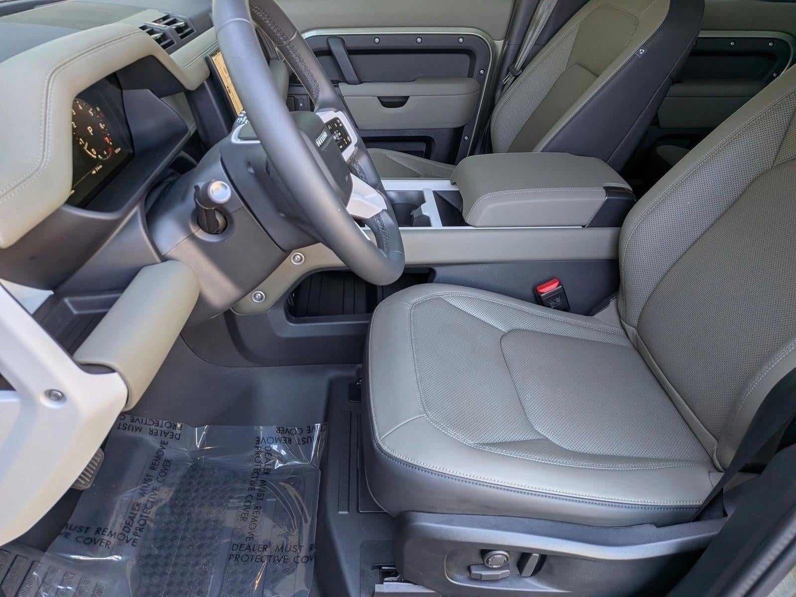 2025 Land Rover Defender 110 P300 S