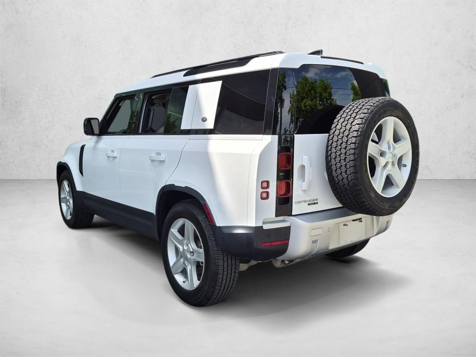 2020 Land Rover Defender 110 SE AWD
