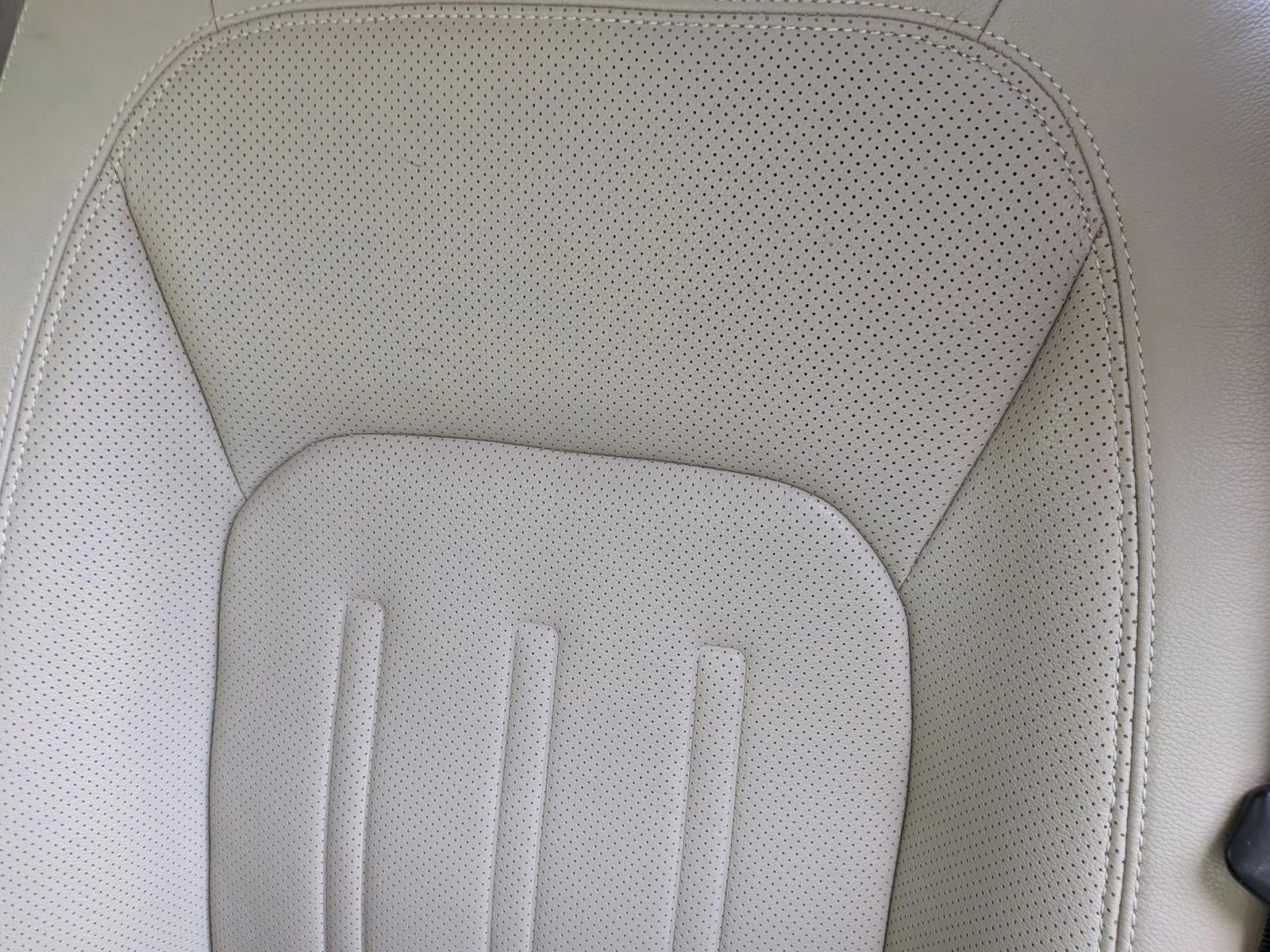 2021 Land Rover Defender 110 SE AWD