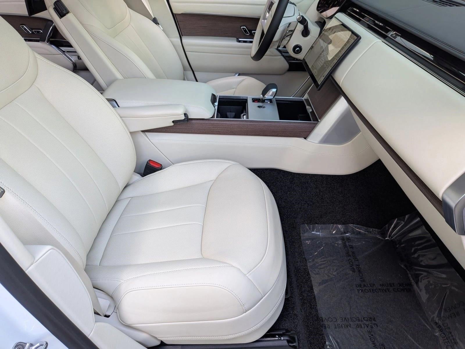 2025 Land Rover Range Rover P530 Autobiography LWB