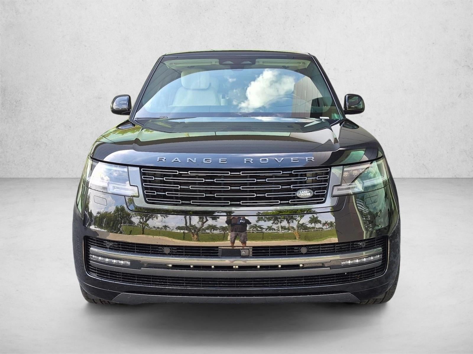 2025 Land Rover Range Rover P530 Autobiography LWB