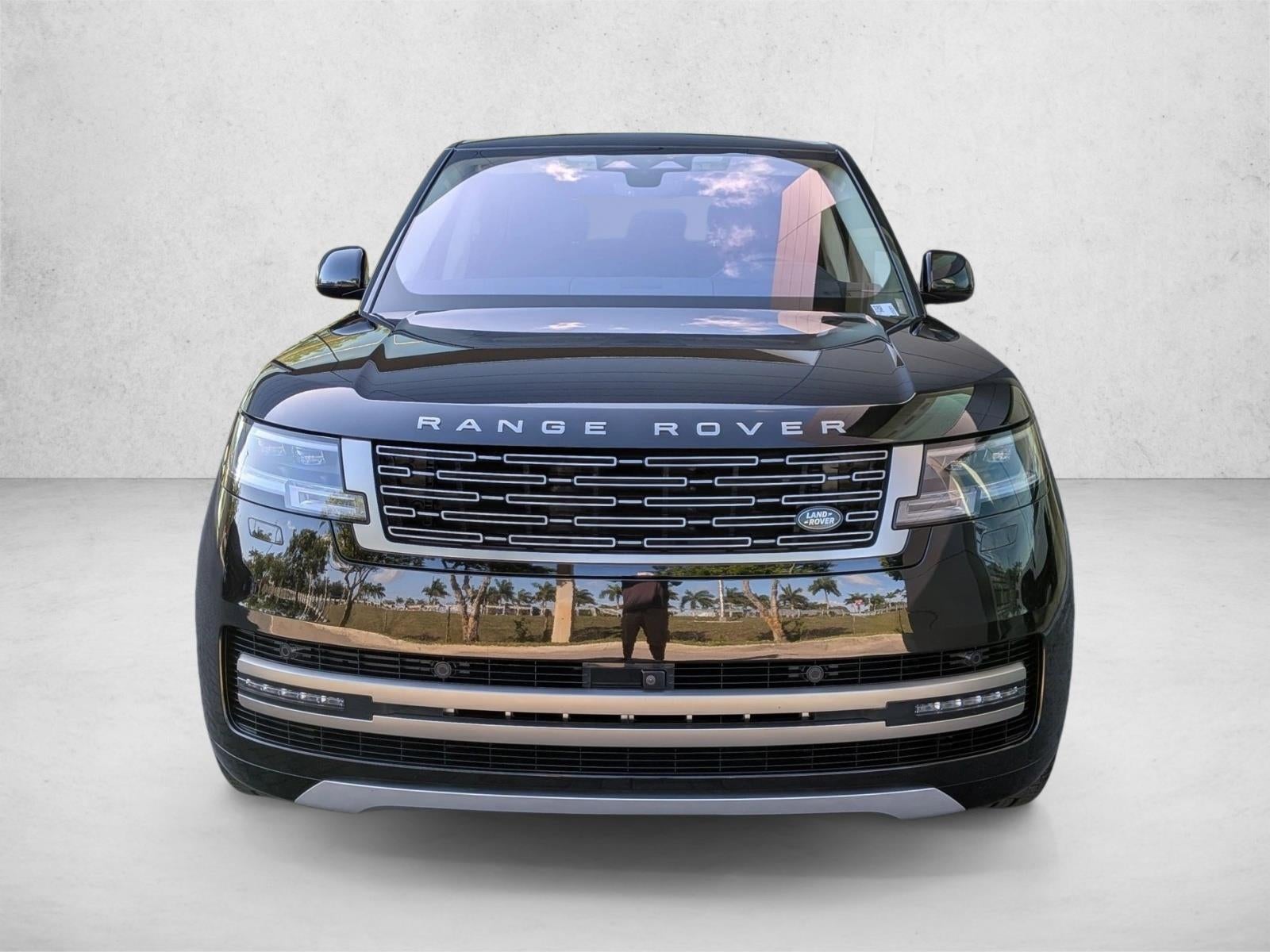 2023 Land Rover Range Rover P530 SE SWB