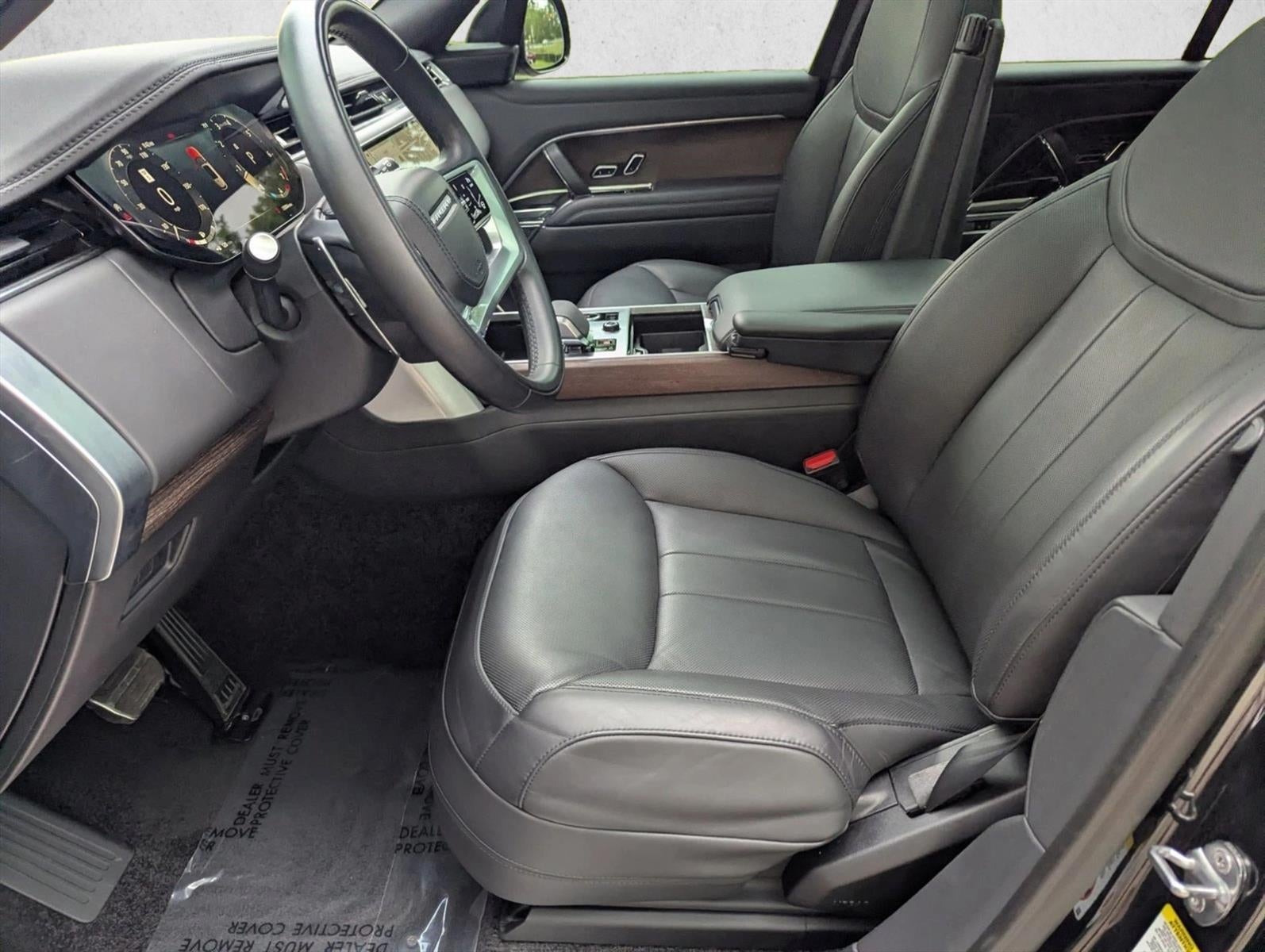 2023 Land Rover Range Rover P530 SE SWB