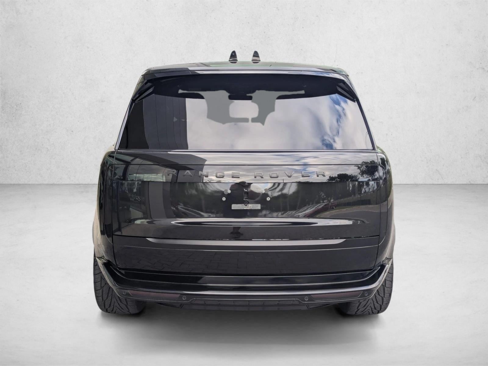2023 Land Rover Range Rover P530 SE SWB