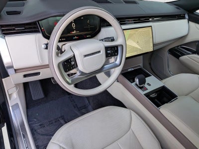 2024 Land Rover Range Rover P530 SE SWB