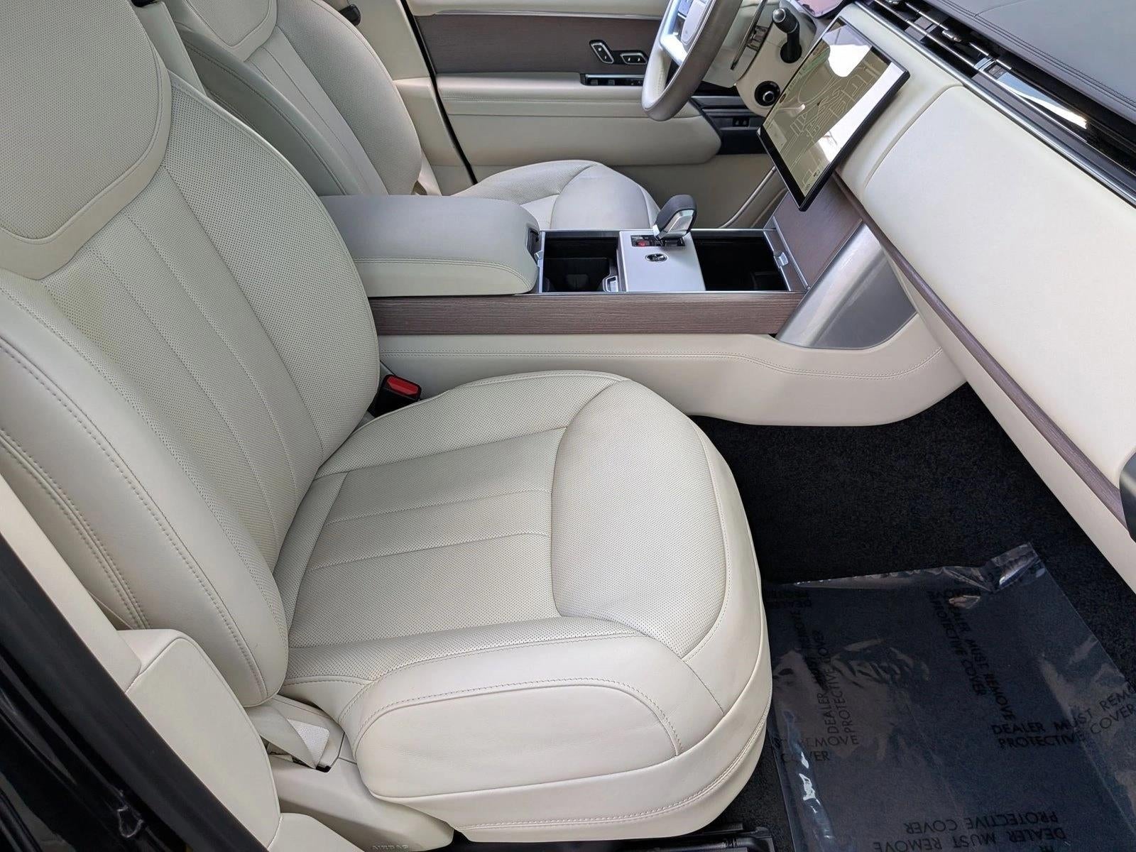 2024 Land Rover Range Rover P530 SE SWB