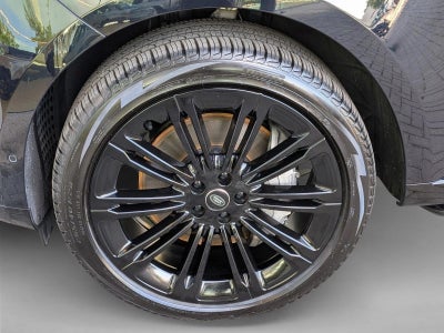 2024 Land Rover Range Rover P530 SE SWB