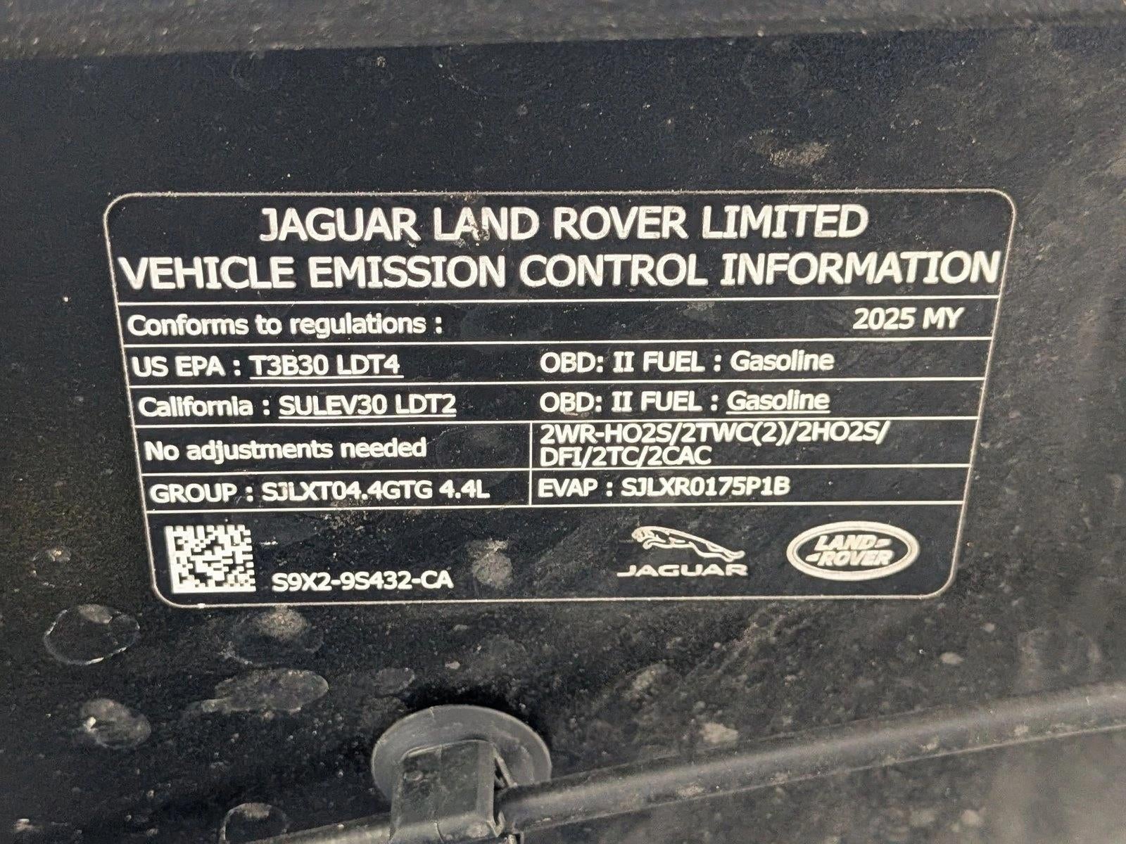 2025 Land Rover Range Rover P530 SE SWB