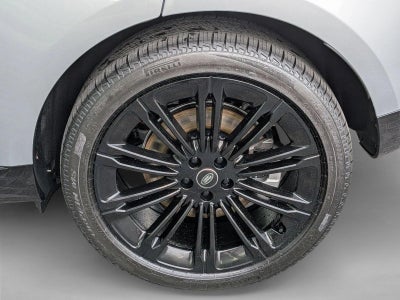 2025 Land Rover Range Rover P530 SE SWB