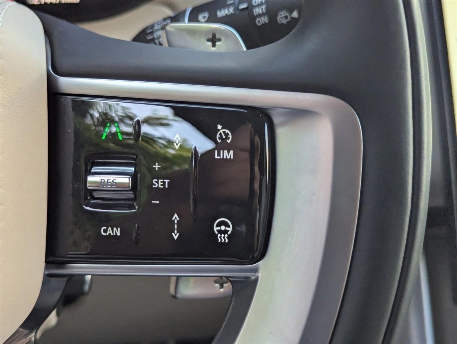 2024 Land Rover Range Rover P530 SE SWB