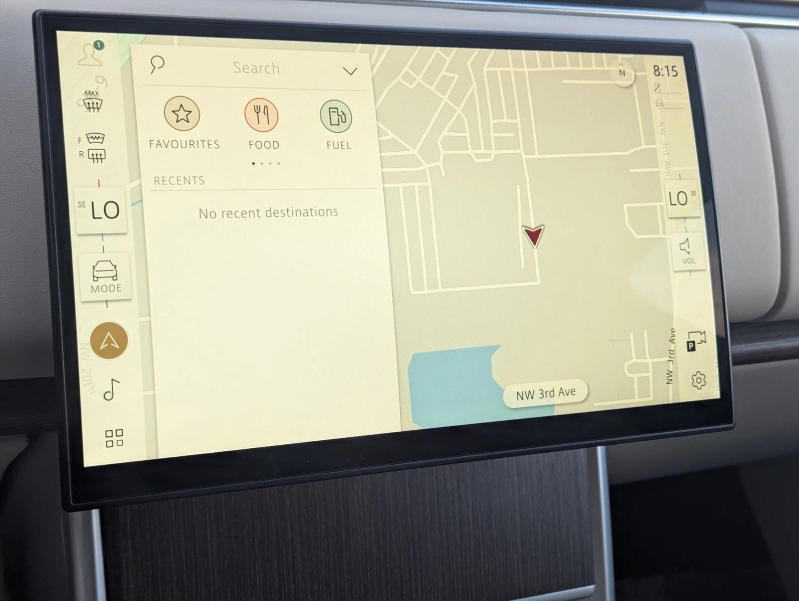 2024 Land Rover Range Rover P530 SE SWB