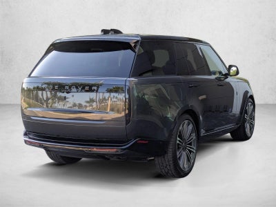 2024 Land Rover Range Rover P530 SE SWB