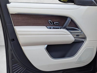 2024 Land Rover Range Rover P530 SE SWB