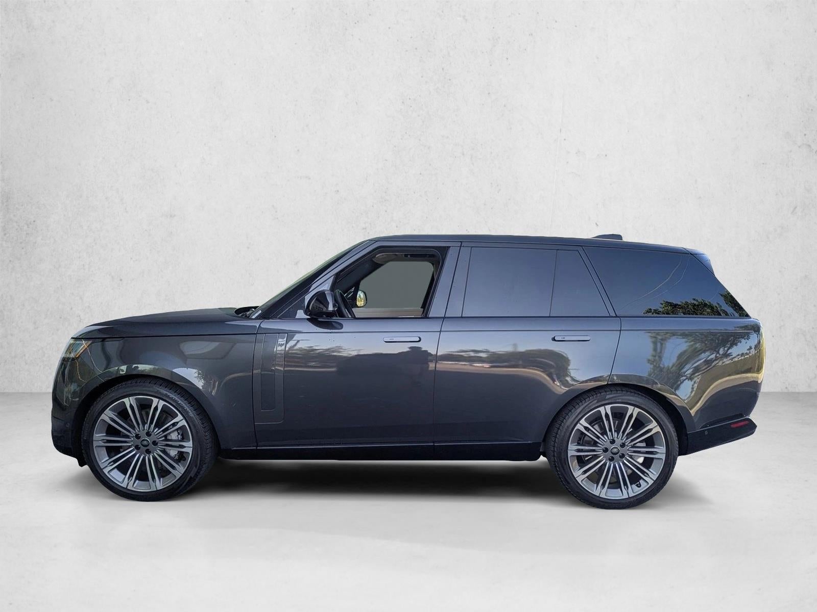 2024 Land Rover Range Rover P530 SE SWB