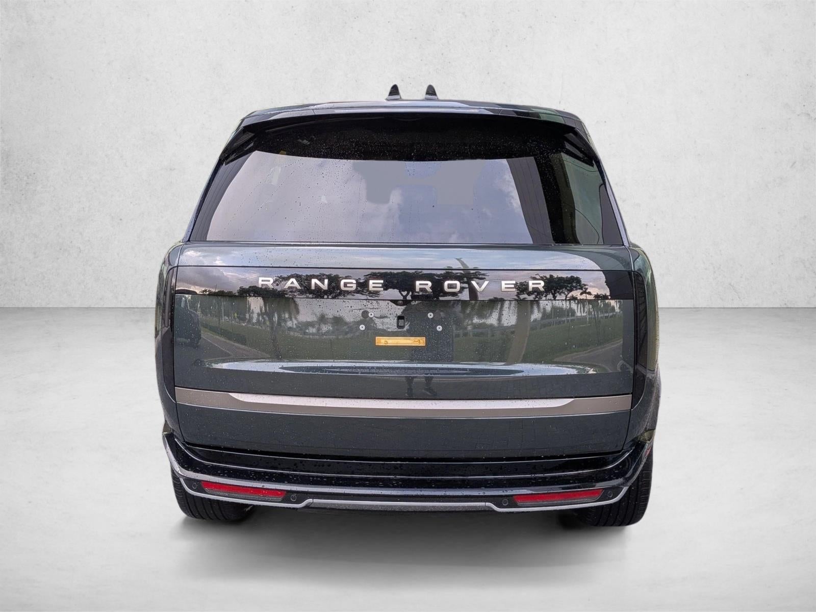 2024 Land Rover Range Rover P530 SE SWB