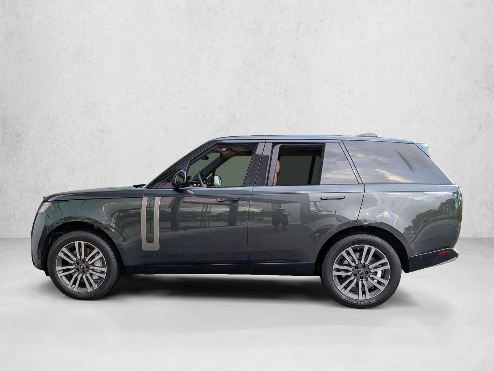 2024 Land Rover Range Rover P530 SE SWB